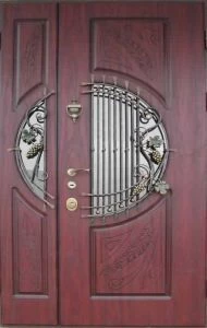 Дверь с кованными элементами DZ531
